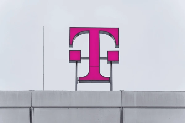 D TELECOM CITY OFFICE logo