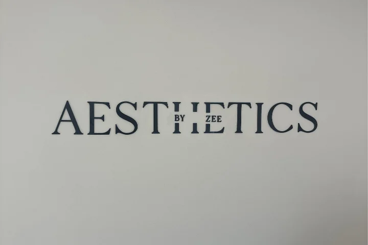 Aesthetics by zee @sajeela's aesthetic salon logo